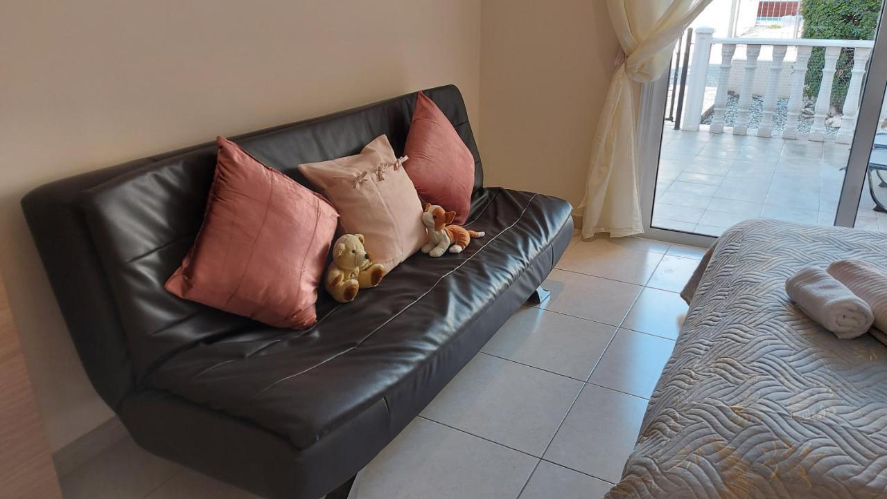 Nissi Golden Sands Holiday Apartment Free Wifi Ajía Nápa Eksteriør bilde
